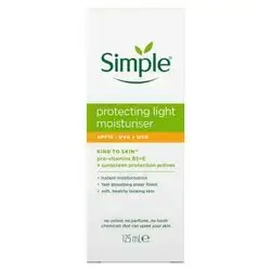 Simple Kind to Skin Light Moisturiser SPF 15 Protecting