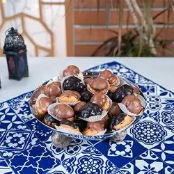 Mini Profiteroles Dipped In Chocolate  12 Pcs