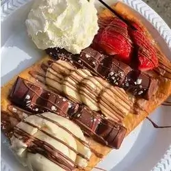 Kinder Bueno, Banana & Nutella Crepe