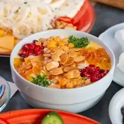 Fatteh Hummus