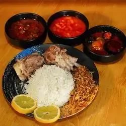 Qozi 