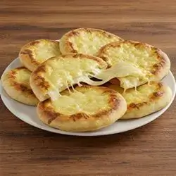 Cheese Manousheh