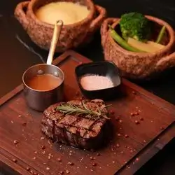 Black Angus Beef Tenderloin