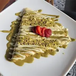 Pistachio Crepe