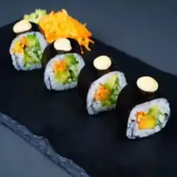 Vegetarian Maki - 4 Pcs