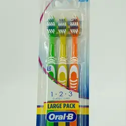 Oral-B Classic Toothbrush Multi Color 40 Medium 2+1 Free