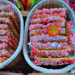 Biscuit with Shroubi Lokum