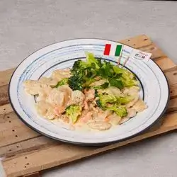 Orecchiette Salmone & Broccoli
