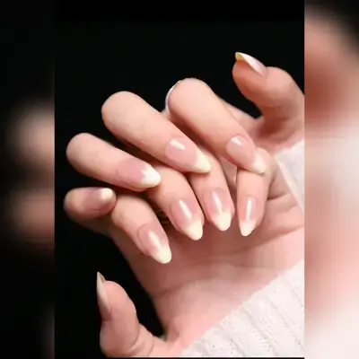 24 Pcs Short Almond-Shaped Nail Coffin Full Cover Nude Pink Ombre French False Nails