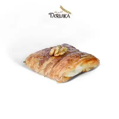 Shaabiyat With Cream