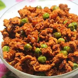 Hicken Keema Mutter