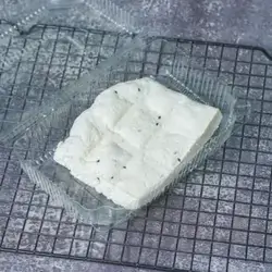 Semi-skimmed Cheese With Nigella Seeds 250g
