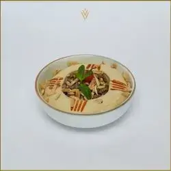 Hummus with meat