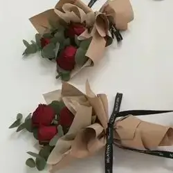 2 Bouquets Of 3 Red Roses