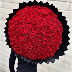 VIP Bouquet Of Red Flowers, 400 Flowers