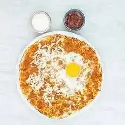 Egg Lahmacun