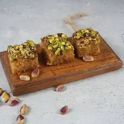 Syrian Harisa With Halab Pistachio
