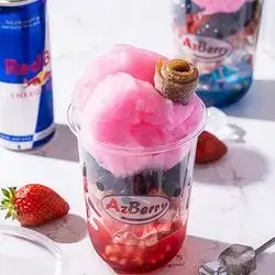 Blue Curacao & Red Bull Mix