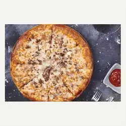 Pizza With BBQ Sauce