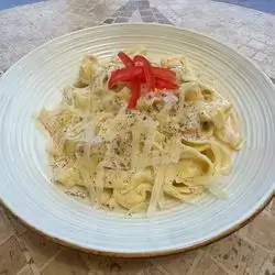 Fettuccini Alfredo