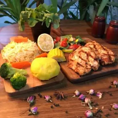 DF Full Chicken Steak Meal