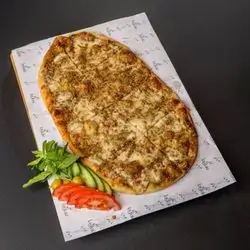 Zaatar & Cheese