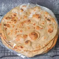 Brown Iraqi Bread 5 Pieces