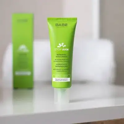 BABE STOP AKN REPAIRING MOISTURIZER