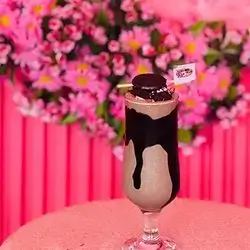 Oreo Milkshake