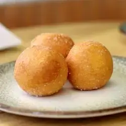 Golden Sweet Balls