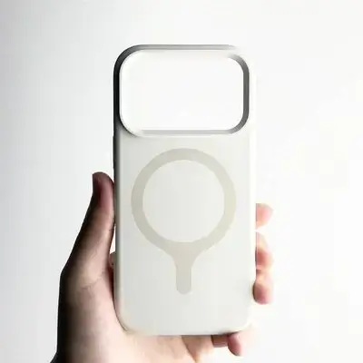 The item in the image is a Tadamall Premium Case designed for the iPhone 18Pro Max.