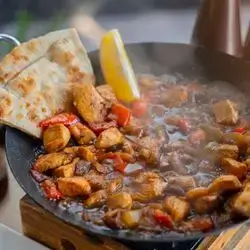 Chicken Qalya Sel