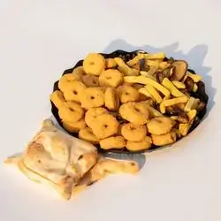 ماعون فلافل كبير