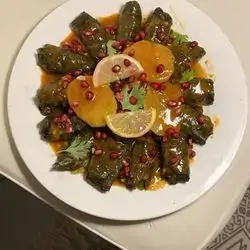 Grape leaves dolma