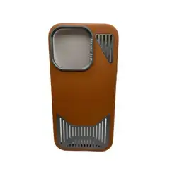 iPhone 15 Pro Cover - Brown
