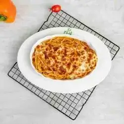 Spaghetti Bechamel 