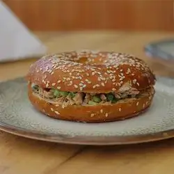 Bagel: Tuna and Spring Onions