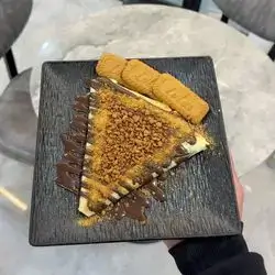 Lotus Crepe