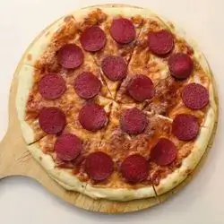 Sujuk Pizza