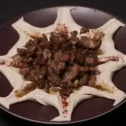 Hummus With Meat