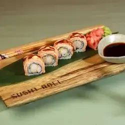 Grilled Salmon Roll