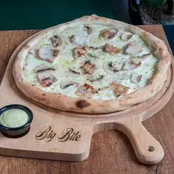 Alfredo Pizza