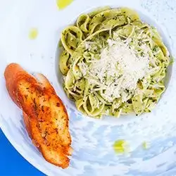 Pasta Pesto