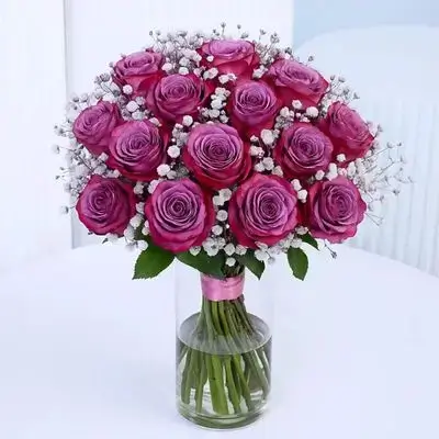 Flower Bouquet with Vase – 22 Flowers