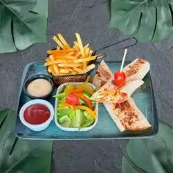 Armani Chicken Saj