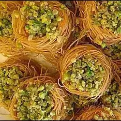 Vermicelli with Pistachios and Free Fat (Bird’s Nest)