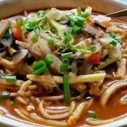 Chicken Thukpa