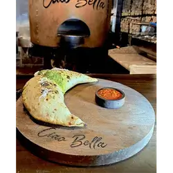 Calzone al Pollo Pesto