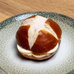 Pretzel Roll: Egg and Spring Onions