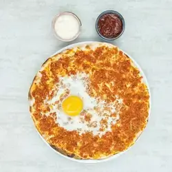 Lahmacun With Egg